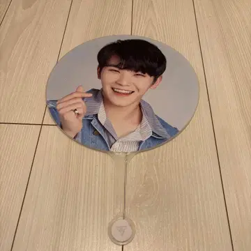 SEVENTEEN 우지 IDEALCUT 부채