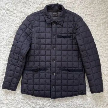 새상품급 A.P.C. 퀼팅 자켓 아페쎄 충전솜 다운