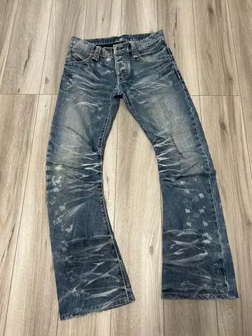 BuffaloBobs 데미지 가공 데님 팬츠
