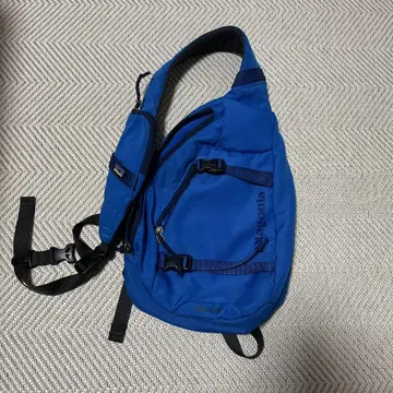 Patagonia 아톰 슬링 8L