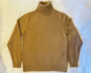 자노네(ZANONE) 터틀넥 니트 사이즈 44