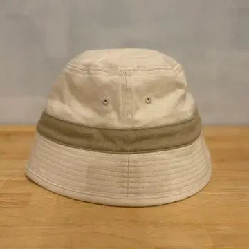 COMFORTABLEREASON 햇 seniorhat