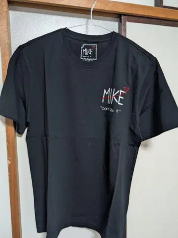 MIKE 블랙 T셔츠 XL