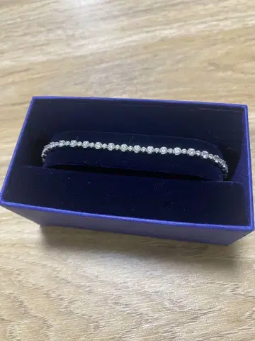 SWAROVSKI 팔찌