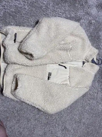 FIRST DOWN 플리스 자켓 화이트