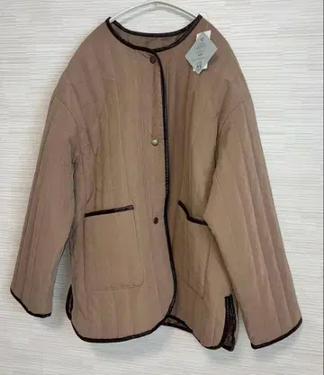 새상품 베이지 퀼팅 자켓 M 시마무라