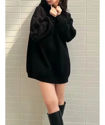 RESEXXY 속기모 맨투맨 미니 원피스