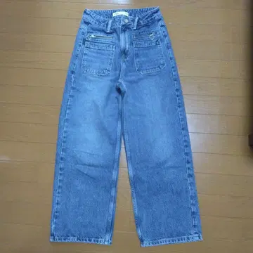 [ 미사용 새상품 ] ZARA 스트레이트 데님 라이트 블루 EUR34