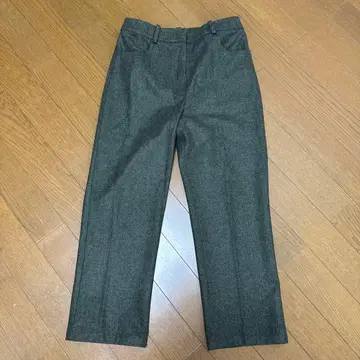 새상품급 네헤라 NEHERA 팬츠 정품