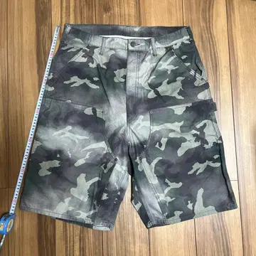 [ BEAMS ] 카모 패턴 하프 팬츠