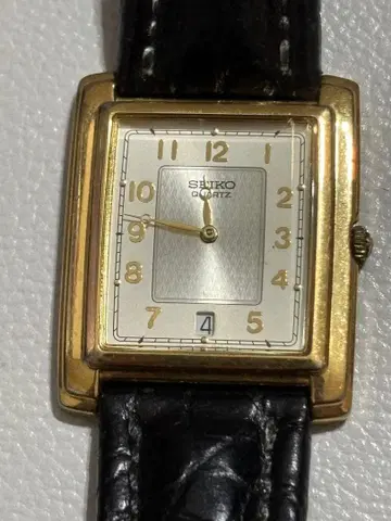 SEIKO 7N29-5020 쿼츠 손목시계