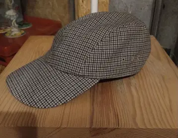 Mr.GENTLEMAN 체크 무늬 캡 울 혼방