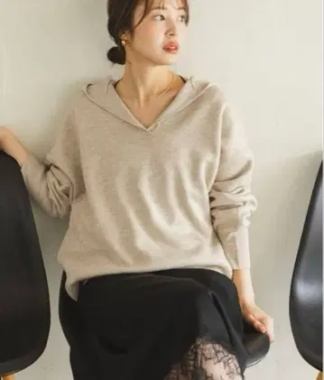 NOBLE 접결 턱 편직 후드 풀오버