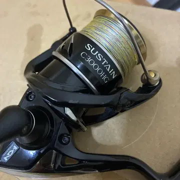 시마노 17 서스테인 C3000HG