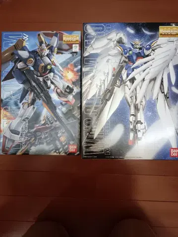 MG 윙건담 제로 & 윙건담 세트