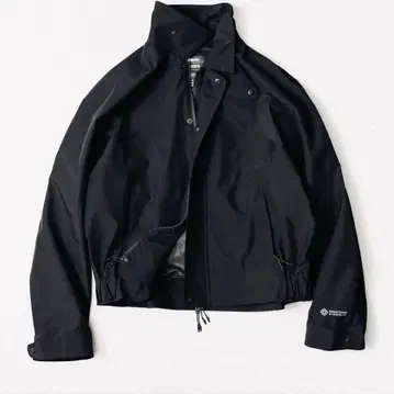 CLESSTE +phenix future jacket