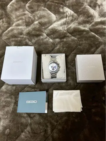 [컨디션 최상] SEIKO SBDL095 솔라 손목시계