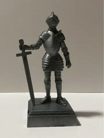 대영 박물관 중세 기사 피규어 연필깎이