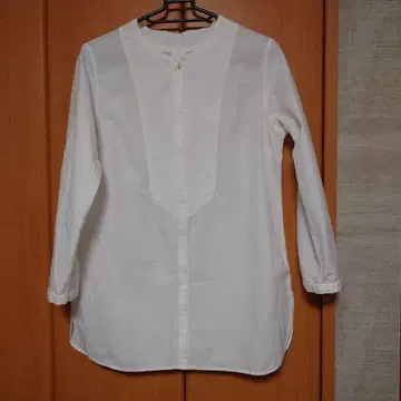 팔라스 팰리스 노카라 화이트 셔츠 size 3