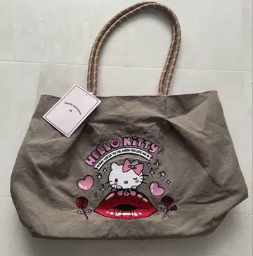 시마무라 키티 토트백 키스마크 자수 Sanrio