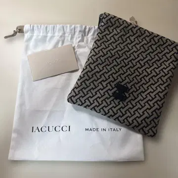 IACUCCI 기하학 패턴 파우치