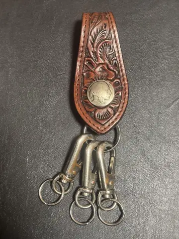 ALZUNI 벨트 키링 카빙 가죽 손 조각