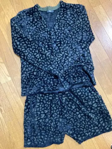 glamb 셋업 레오파드 그램