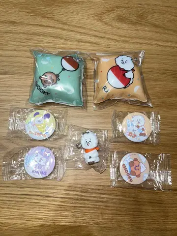 쿠라스시 BT21 쿠션형 키링, 캔 배지, 키링
