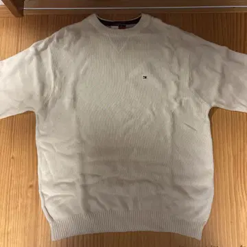 TOMMY HILFIGER 화이트 니트 L 사이즈 구제 의류