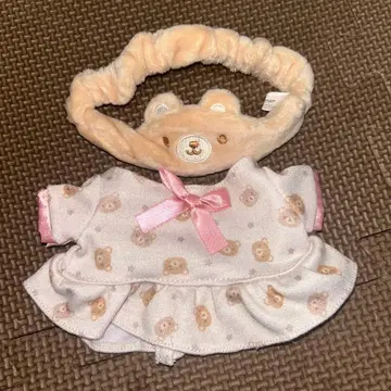 미개봉 산리오  옷 갈아입기 의류 룸웨어 곰