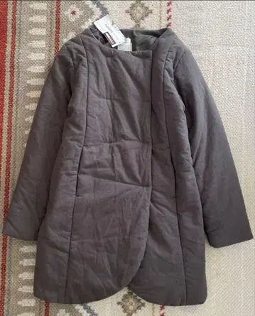 택 포함 새상품 사만사 모스모스 써모라이트 노카라 코트 그레이