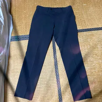 블랙 슬랙스