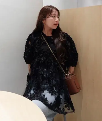 Remind me and forever 꽃무늬 튤 블라우스