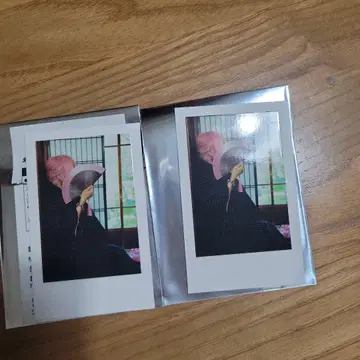 이레이스 나이코 실사 폴라로이드
