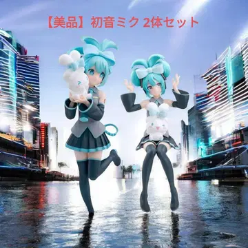 새상품급! 하츠네 미쿠 피규어 2체 세트