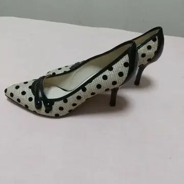 도트 무늬 스틸레토 펌프스
