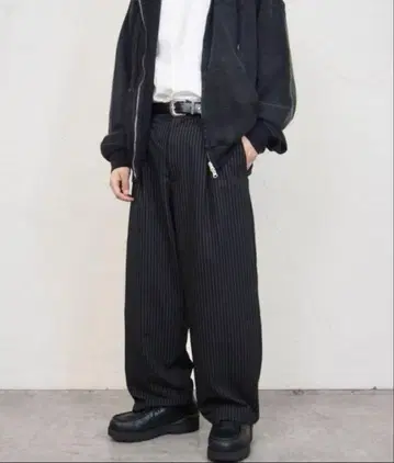 WHO'S WHO gallery 오썸턱 와이드 슬랙스