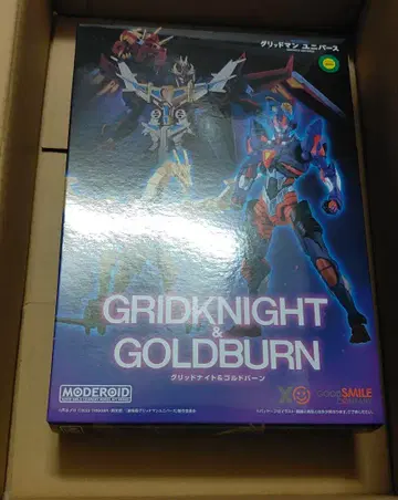 MODEROID 그리드 나이트 & 골드번
