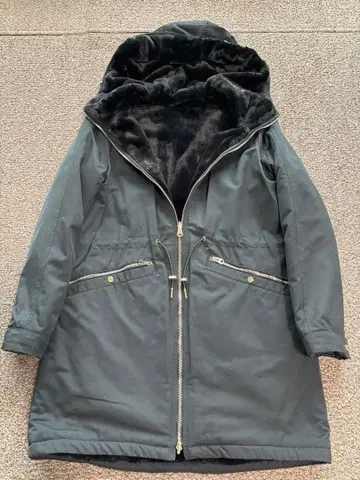 ZARA 리버서블 코트 블랙 인조 모피 XS