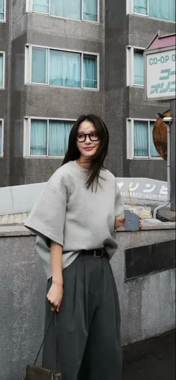 새상품 꽃 야마미즈키 착용 RIM.ARK 맨투맨 하프 슬리브 풀오버