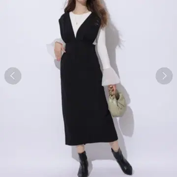 아푸와이저 리셰 원피스 블랙 S 파이핑 하이웨스트