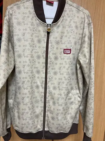 오니츠카타이거 트랙 자켓