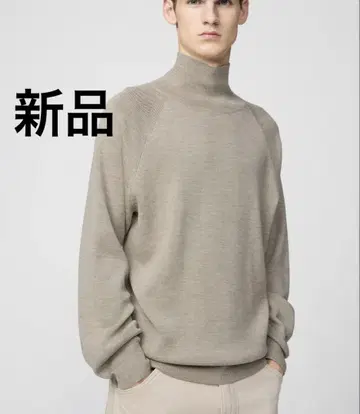 새상품 UNIQLO U 하이넥 스웨터 베이지 L 유니클로 U 2025