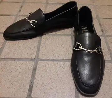 ZARA 로퍼 35 사이즈