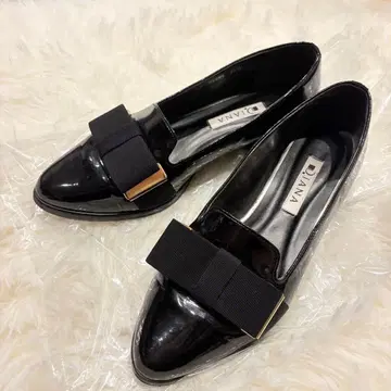 다이애나 에나멜 리본 오페라 슈즈 22.5cm