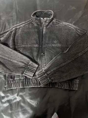 adidas 블랙 집업 자켓 XS