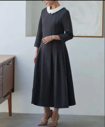 루일 에 부티크 2way 펄 탈착식 옷깃 턱 플레어 원피스