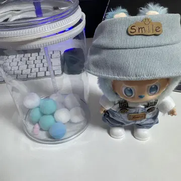 러브브 파란색 의류와 파우치 포함!