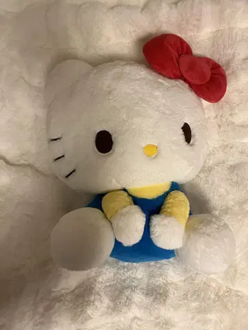 헬로키티 봉제 인형