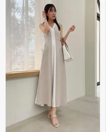 SNIDEL 사이드 플리츠 바이컬러 원피스
